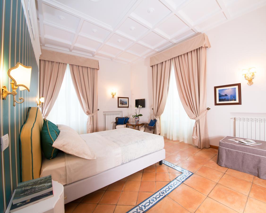 B&B Maiure Maiori Luaran gambar